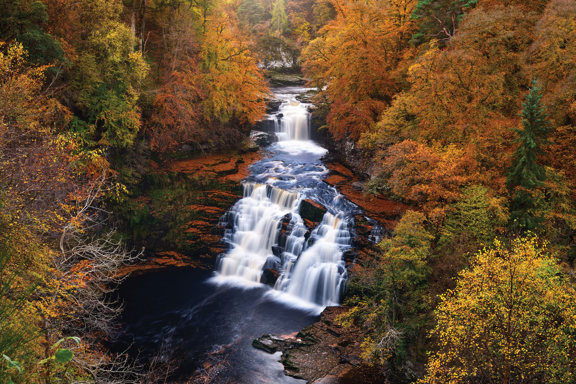 Falls of Clyde at New Lanark, South West, Scotland — a photography location from The Photos book series