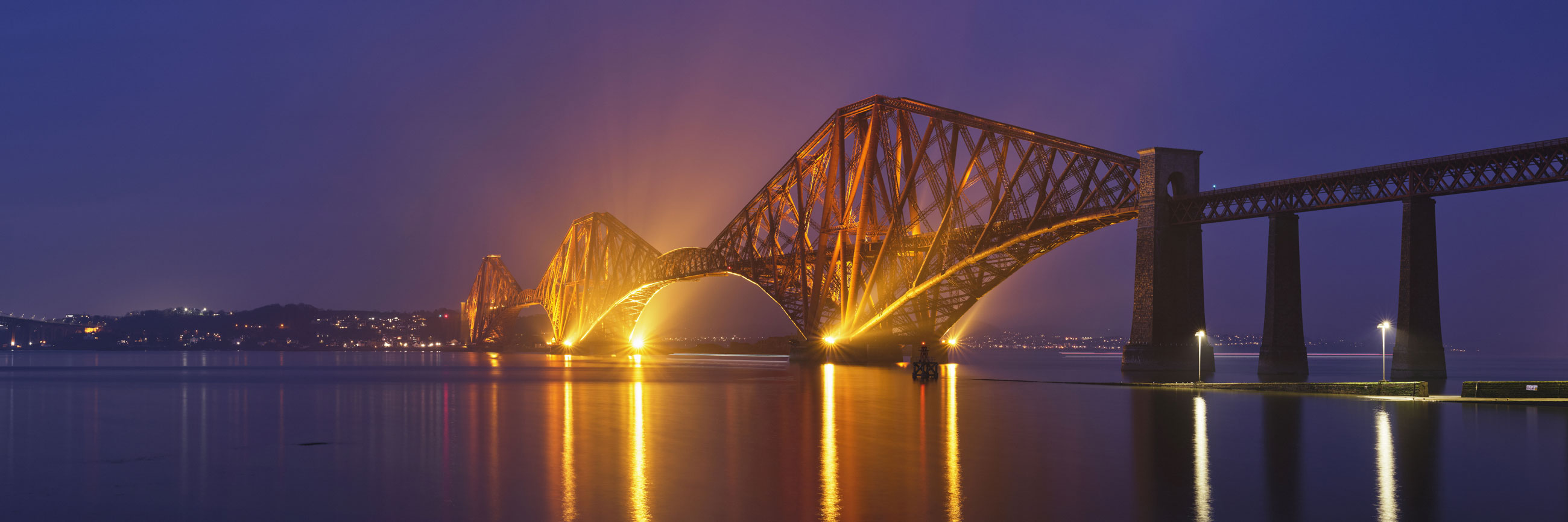 Misty Crossing at Edinburgh, South East, Scotland — a photography location from The Photos book series