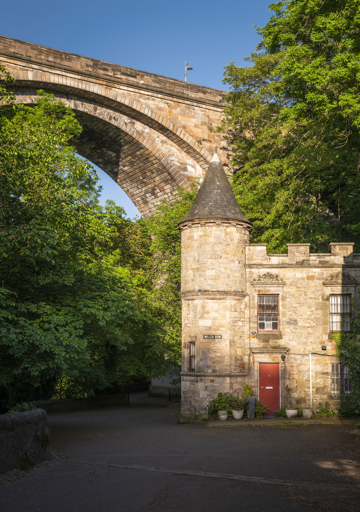 Dean Bridge and Millar Row at Edinburgh, South East, Scotland — a photography location from The Photos book series