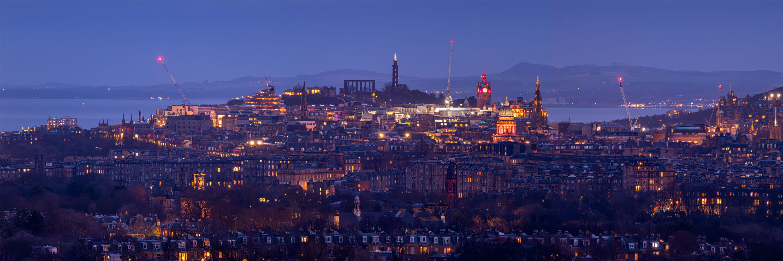 Calton City Lights at Edinburgh, South East, Scotland — a photography location from The Photos book series