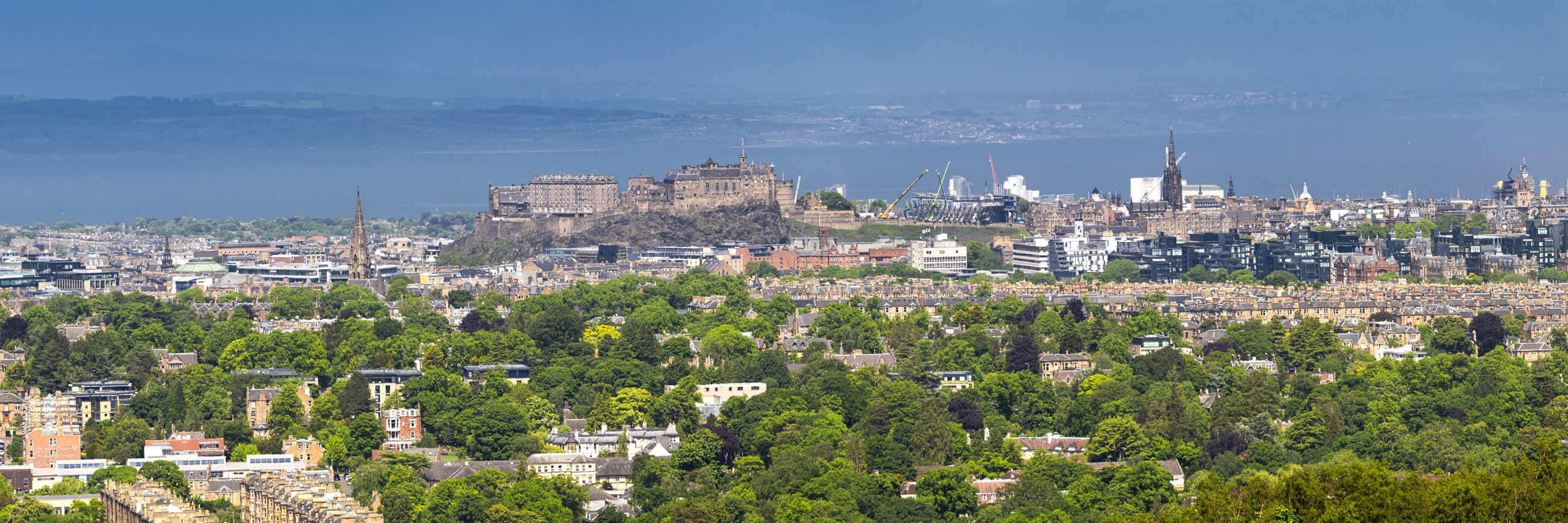 Braid Hills Panorama at Edinburgh, South East, Scotland — a photography location from The Photos book series